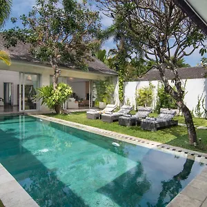 Villa Mia By Finder, Canggu (Bali)